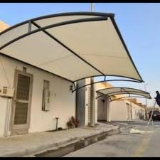 مظلات PVC شفافة